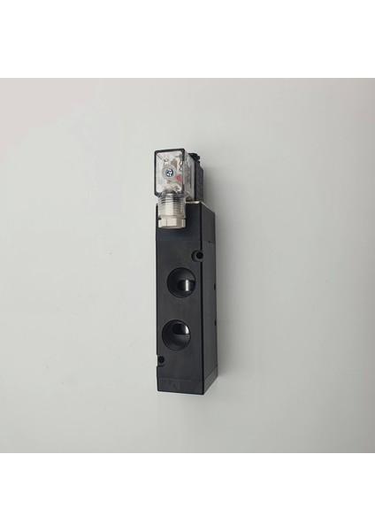 1/2 - 5/2 By Pnömatik Valf 4V410-15 12V / 24V / 110V / 220V modelleri