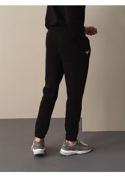 Erkek Siyah Basic Sweat Pantolon fırsatları