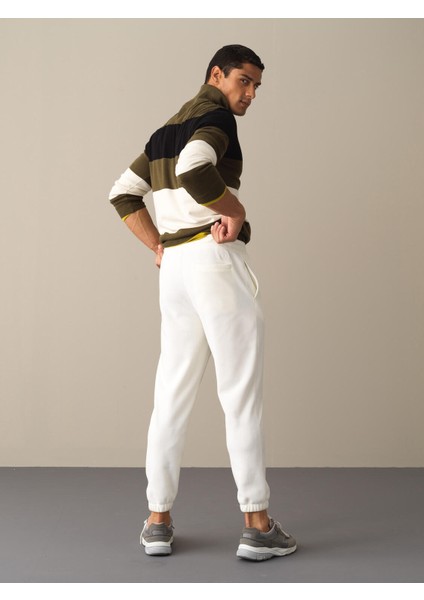 Erkek Beyaz Regular Fit Polar Sweat Pantolon fırsatları