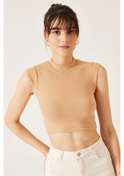 Kadın Dik Yaka Sıfır Kol Kaşkorse Bluz