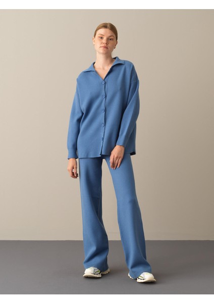 Kadın Mavi Regular Fit Düğmeli Triko Ceket