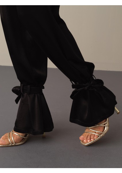Kadın Siyah Regular Fit Saten Pantolon fiyatları