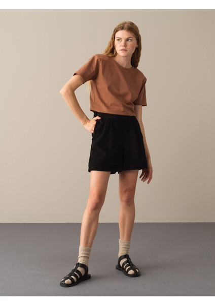 Kadın Siyah Regular Fit Şort fiyatları