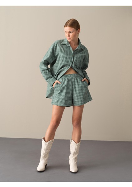 Kadın Haki Oversize Desenli Şort