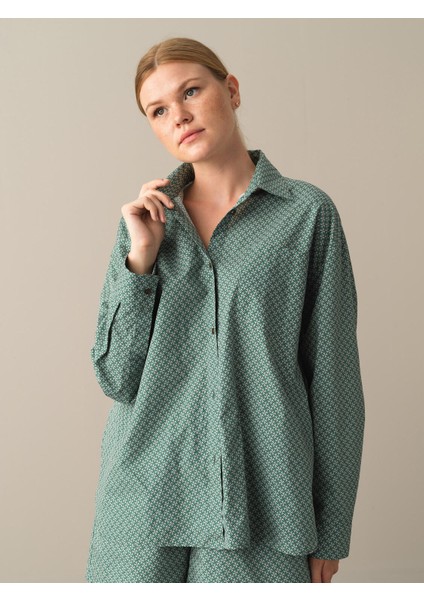 Kadın Haki Oversize Desenli Şort fiyatları