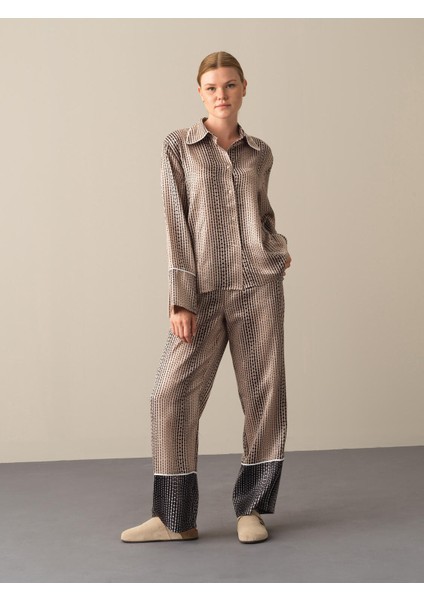 Kadın Bej Desenli Saten Pantolon fiyatları