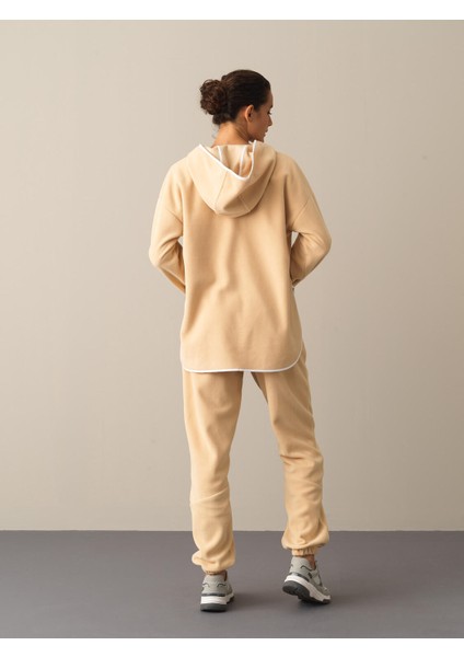 Kadın Bej Fermuarlı Polar Sweatshirt fırsatları