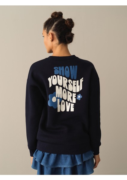 Kadın Lacivert Oversize Baskılı Sweatshirt fırsatları