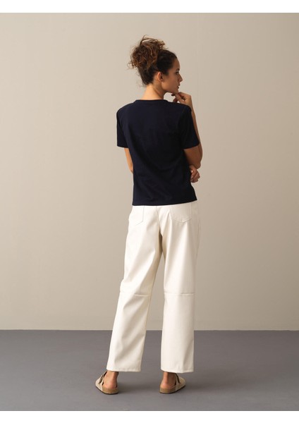 Kadın Lacivert Regular Fit Vatkalı Tişört fırsatları