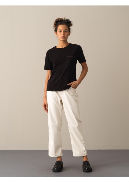 Kadın Siyah Regular Fit Tişört fiyatları