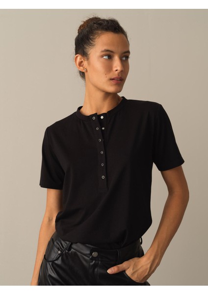 Patlı Yaka Regular Fit Modal Basic T-Shirt