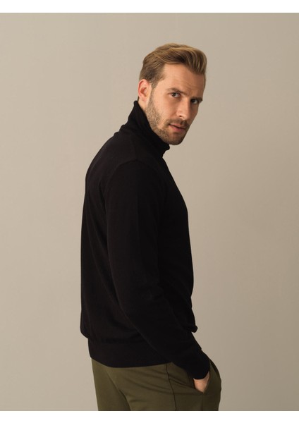 Erkek Siyah Regular Fit Basic Kazak fırsatları