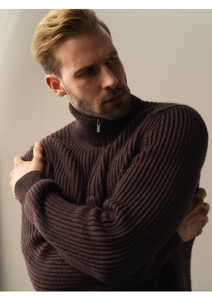 Erkek Kahverengi Yarım Fermuarlı Kazak modelleri