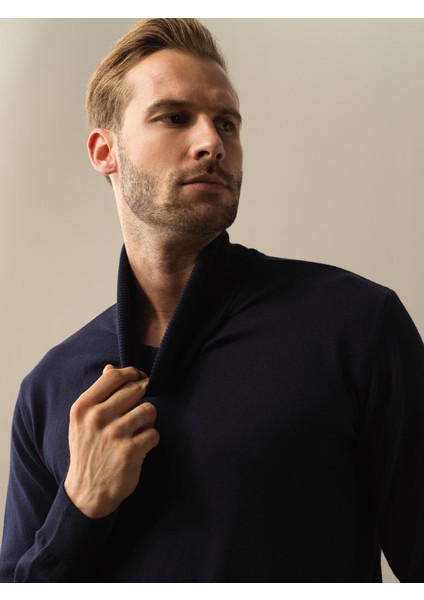 Erkek Lacivert Regular Fit Basic Kazak fiyatları