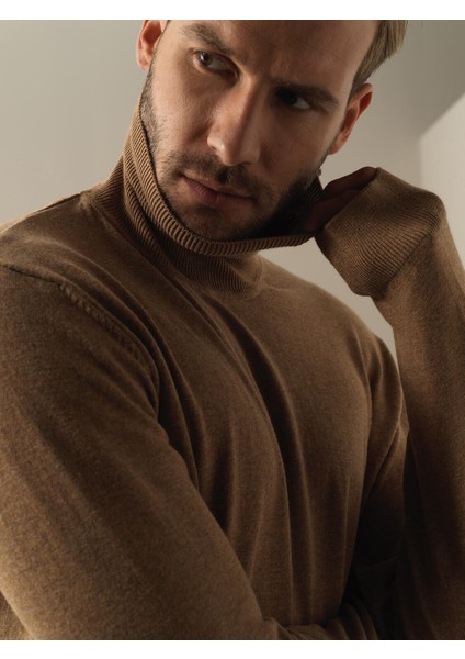 Erkek Camel Regular Fit Basic Kazak fiyatları