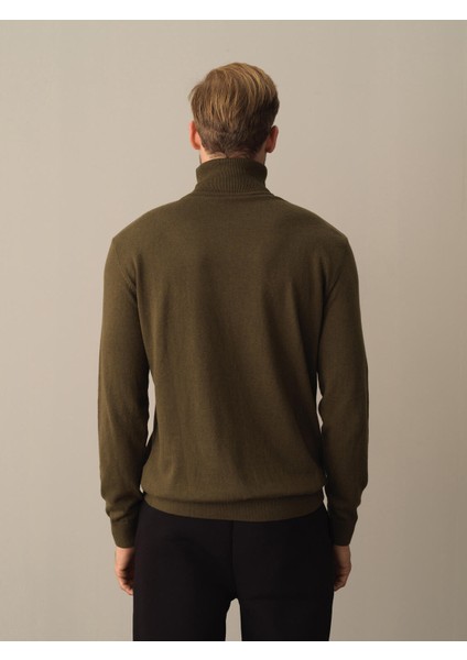 Erkek Haki Regular Fit Basic Kazak fırsatları