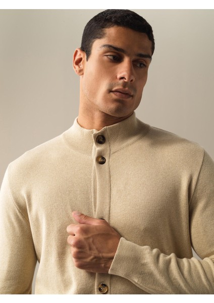 Erkek Bej Düğmeli Basic Hırka modelleri