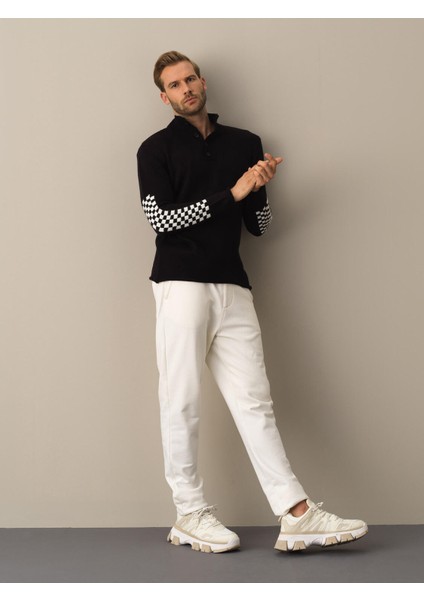 Erkek Siyah Dik Yaka Regular Fit Kazak