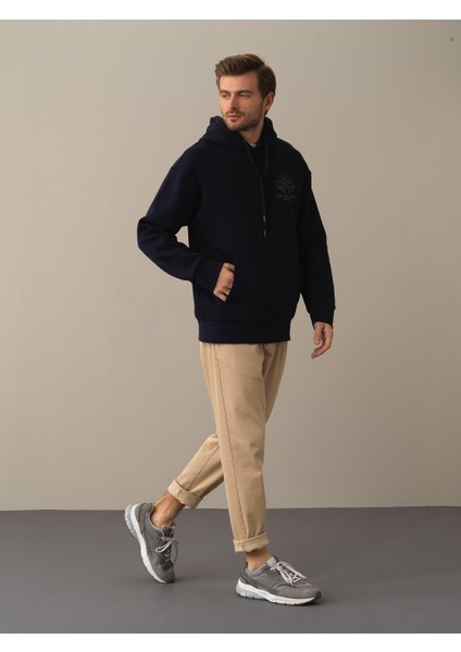 Erkek Lacivert Oversize Baskılı Sweatshirt fırsatları