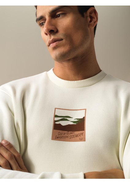 Erkek Ekru Oversize Baskılı Sweatshirt modelleri
