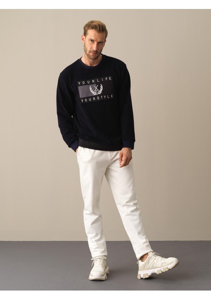 Bisiklet Yaka Regular Fit Garni Detaylı Sweatshirt