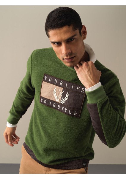 Erkek Yeşil Regular Fit Polar Sweatshirt fiyatları