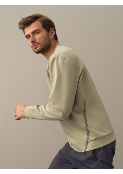 Erkek Yeşil Slim Fit Baskılı Sweatshirt fırsatları