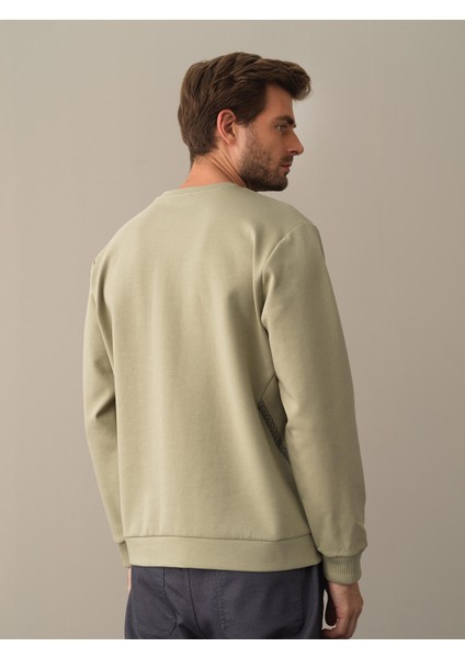 Erkek Yeşil Slim Fit Baskılı Sweatshirt indirimleri