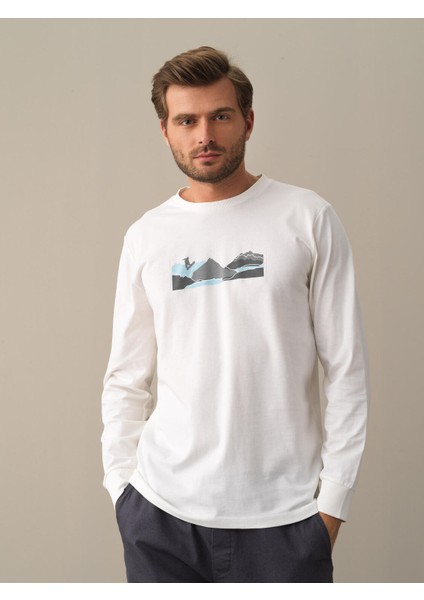 Erkek Beyaz Regular Fit Baskılı Tişört