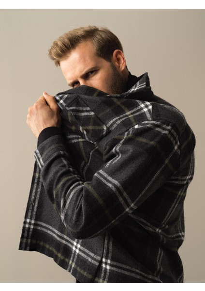 Erkek Siyah Regular Fit Cepli Ekose Gömlek modelleri