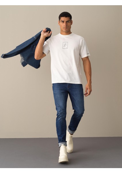 Erkek Beyaz Oversize Baskılı Tişört fiyatları