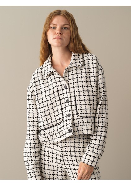 Kadın Beyaz Oversize Tüvit Ceket fiyatları