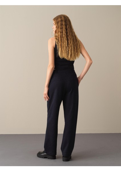 Kadın Lacivert Oversize Çizgili Pantolon modelleri