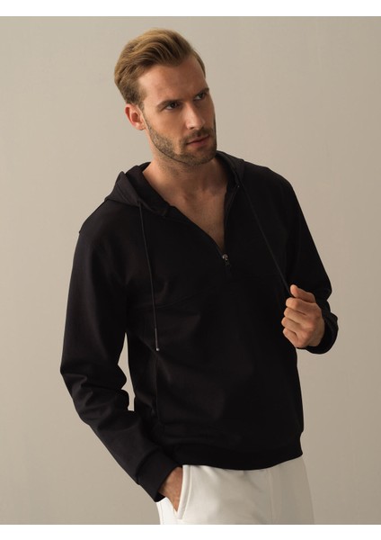 Erkek Siyah Regular Fit Sweatshirt fiyatları