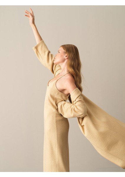 Kadın Bej Oversize Uzun Hırka modelleri