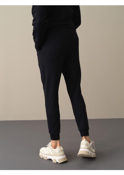Pamuklu Dar Paça Slim Fit Jogger Pantolon modelleri