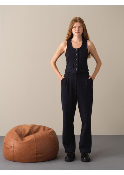 Kadın Lacivert Pamuklu Regular Fit Yelek