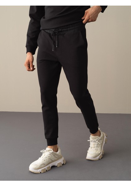 Siyah Pamuklu Jogger Pantolon fiyatları