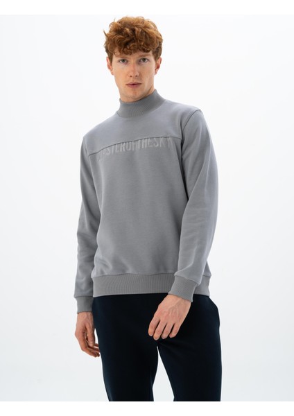 Erkek Regular Fit Balıkçı Yaka Sweatshirt K26254925201