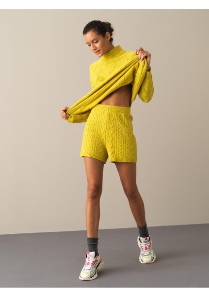 Kadın Sarı Regular Fit Triko Şort fiyatları