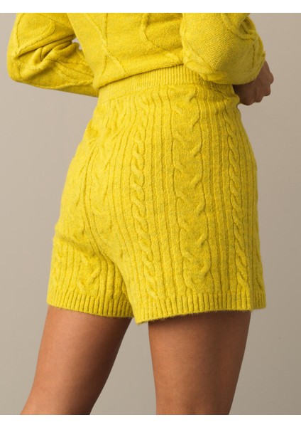 Kadın Sarı Regular Fit Triko Şort fırsatları