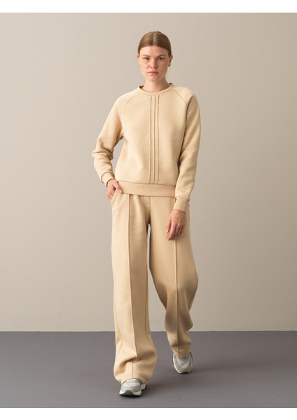 Kadın Bej Regular Fit Sweatshirt modelleri
