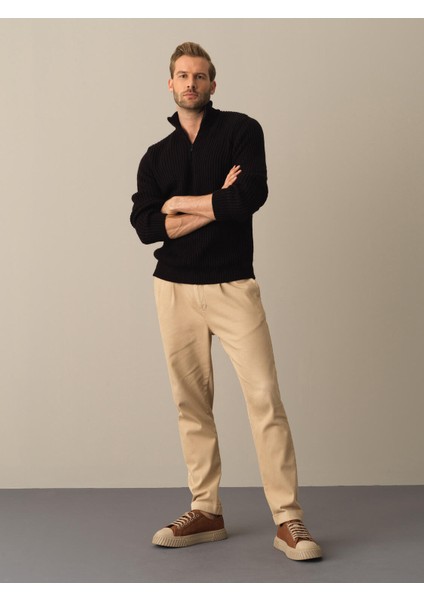 Erkek Siyah Yarım Fermuarlı Kazak