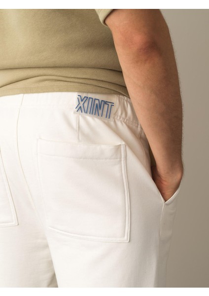 Erkek Beyaz Regular Fit Jogger Pantolon modelleri