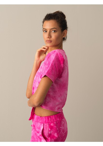 Kadın Fuşya Pamuklu Regular Fit Tişört modelleri