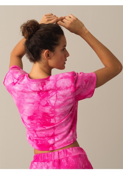 Kadın Fuşya Pamuklu Regular Fit Tişört fırsatları