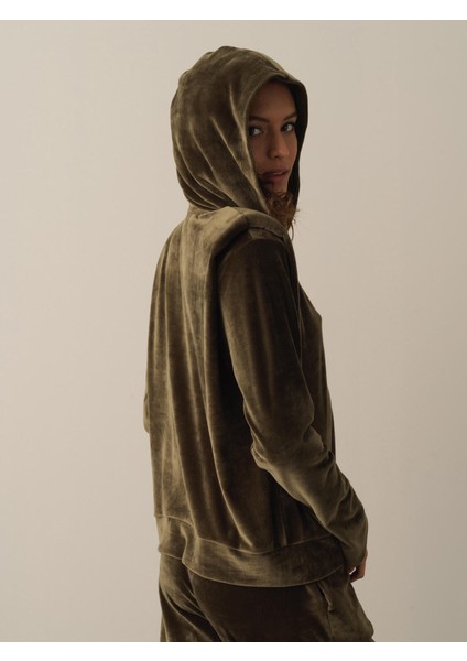 Kadın Haki Regular Fit Kadife Sweatmont