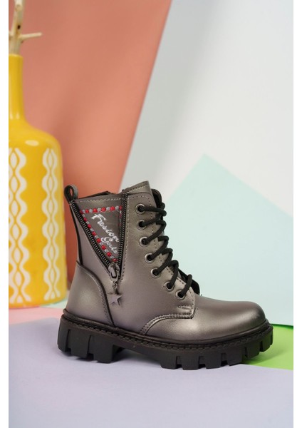 V Fermuarlı Platin Çocuk Postal Bot