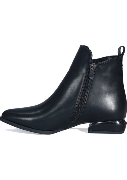Siyah Kısa Topuk Kadın Bot fırsatları
