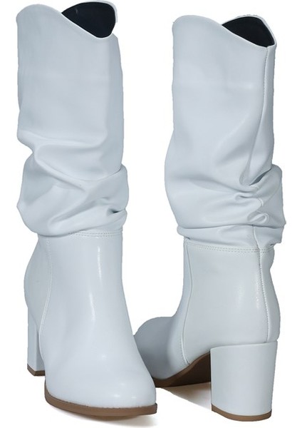 Kadın Beyaz Topuklu Çizme fırsatları